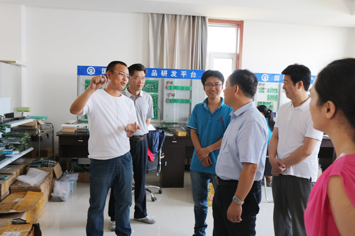 盐湖区委常委统战部长李俊龙莅临公司调研指导